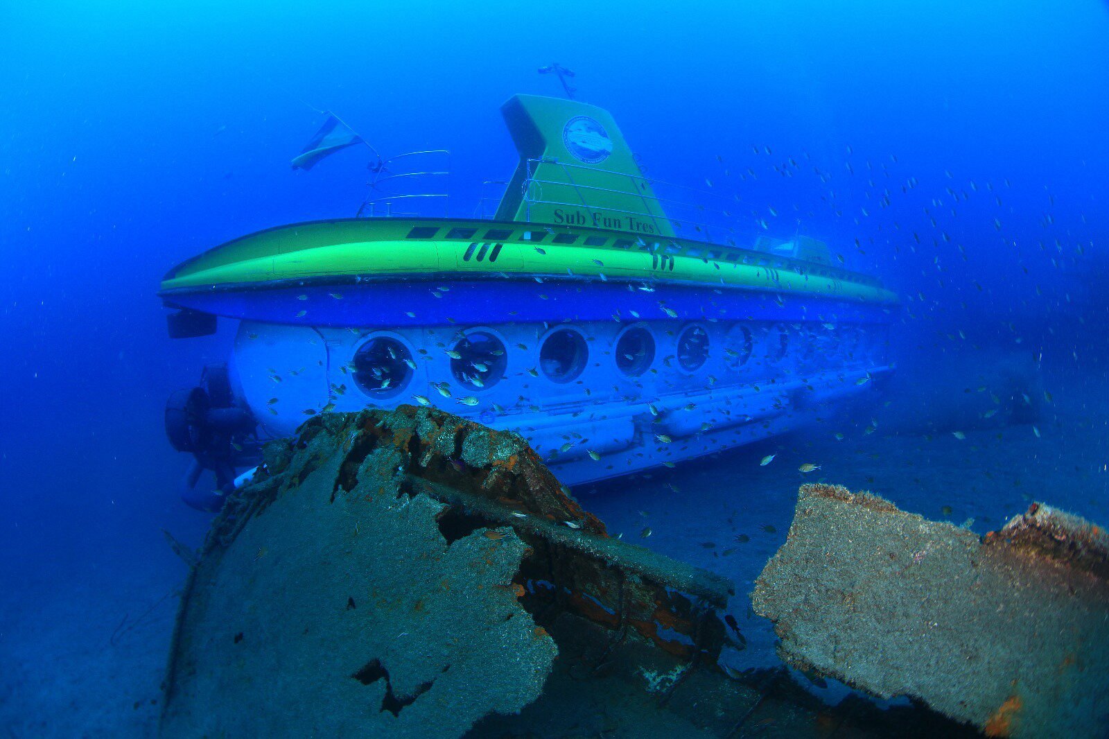 Underwater Shipwrecks