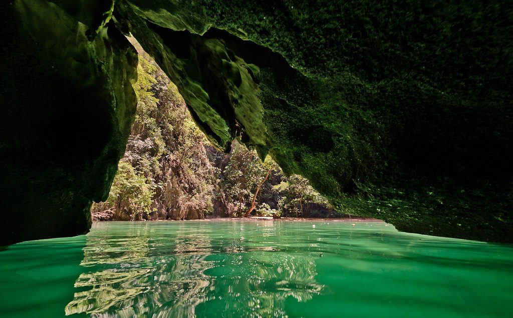 Emerald Cave Entrance