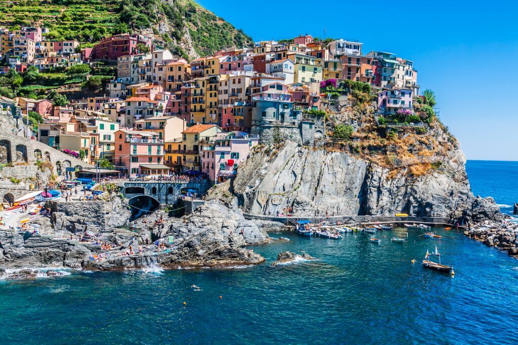 Manarola Waterfront Lookoff