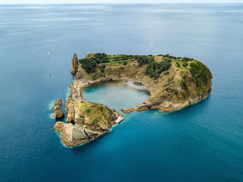 Optional islet walk