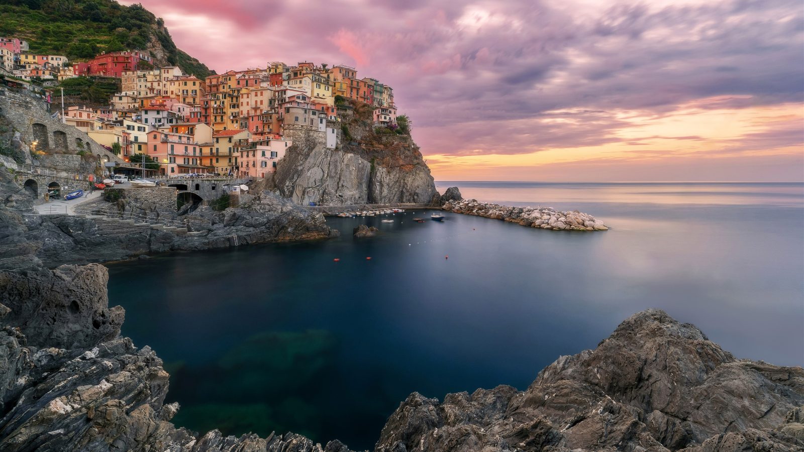 Manarola Stacks