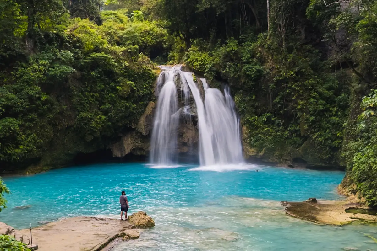 Main Basin Waterfall