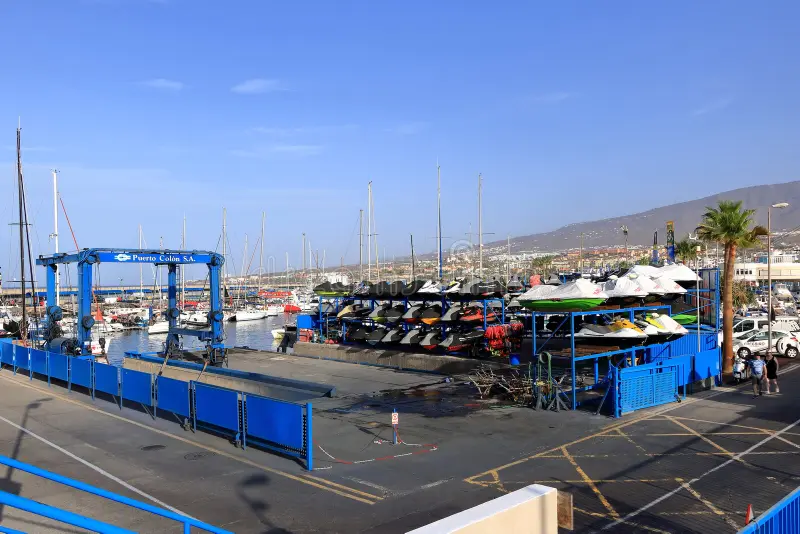 Pantalan 3 Dock Entrance