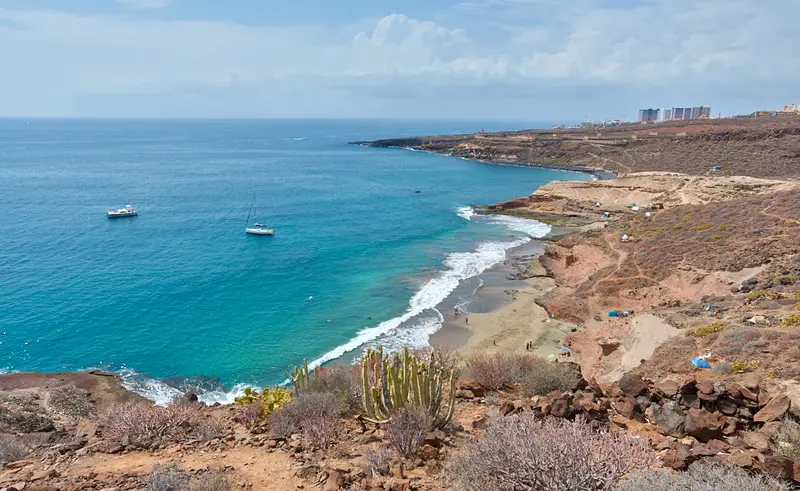 Diego Hernández Beach Anchorage