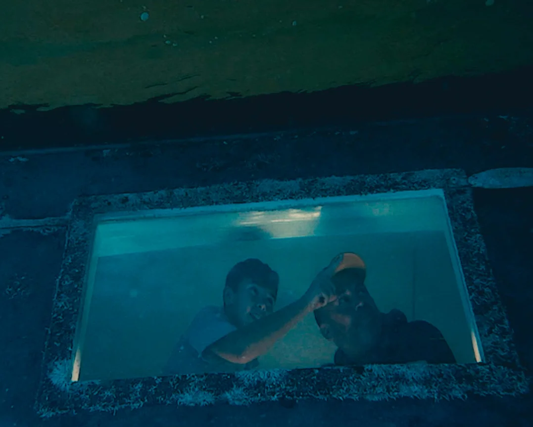 Underwater Vision Deck