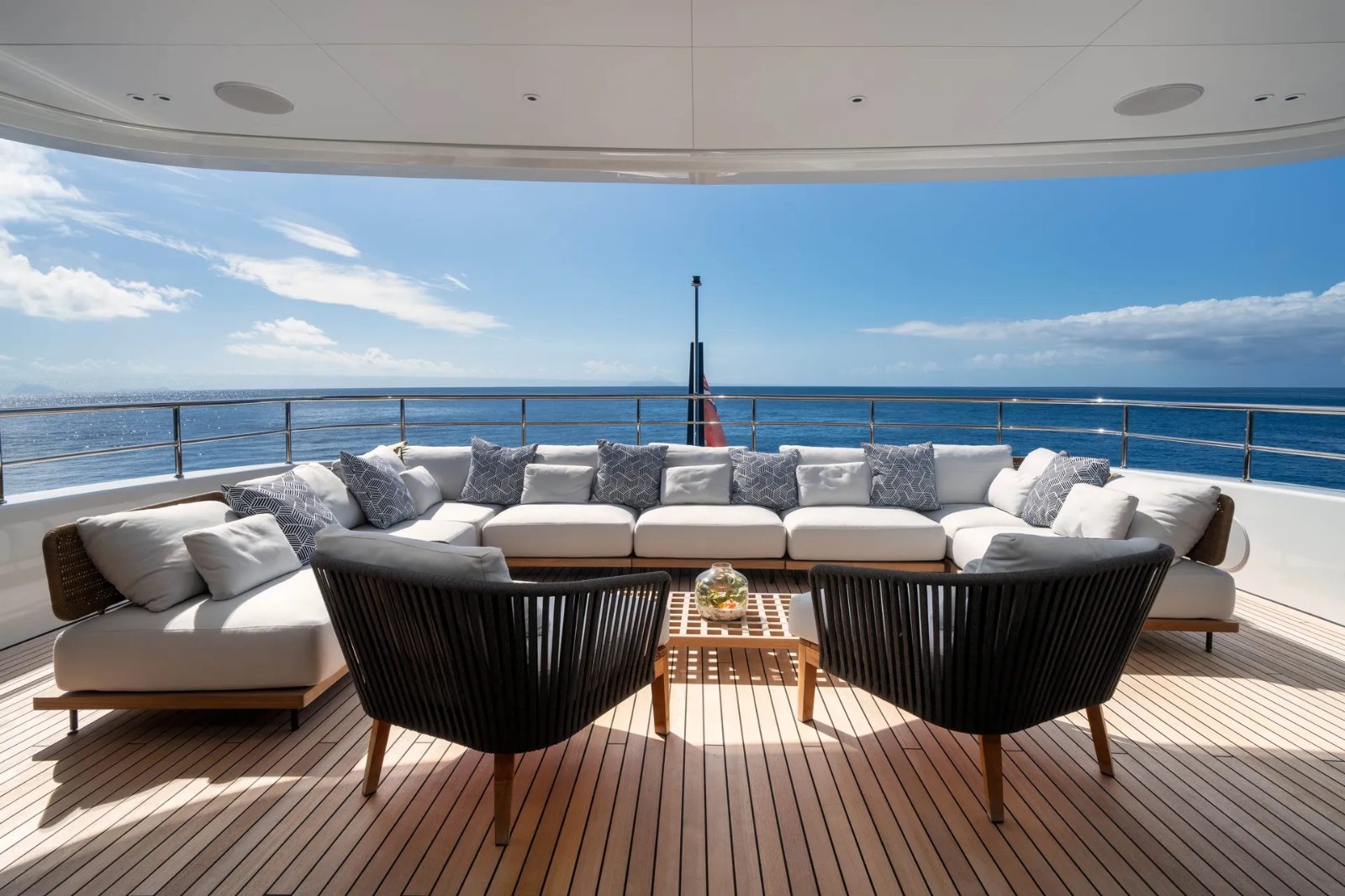 Open-Air Upper Deck
