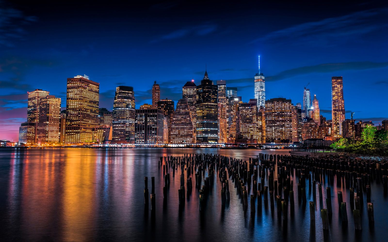 Manhattan Legend Stop