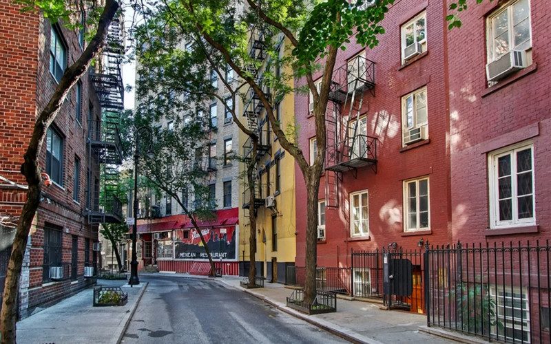 Minetta Lane