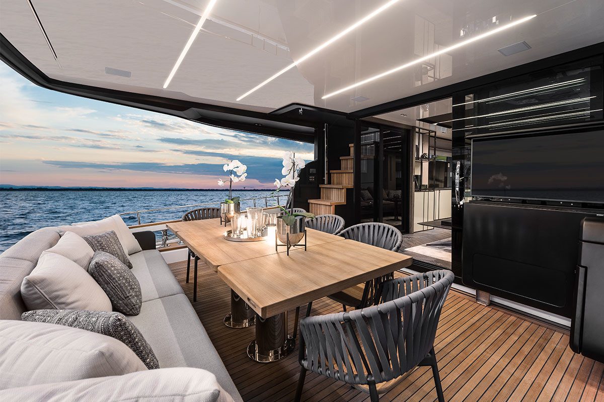 Dining Deck