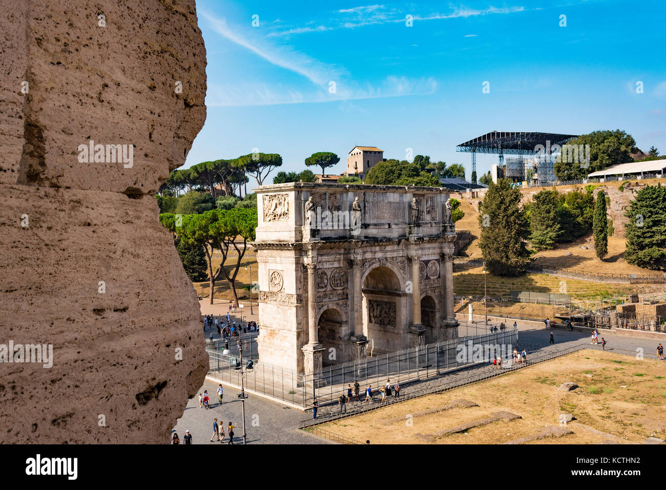 Colosseum Base