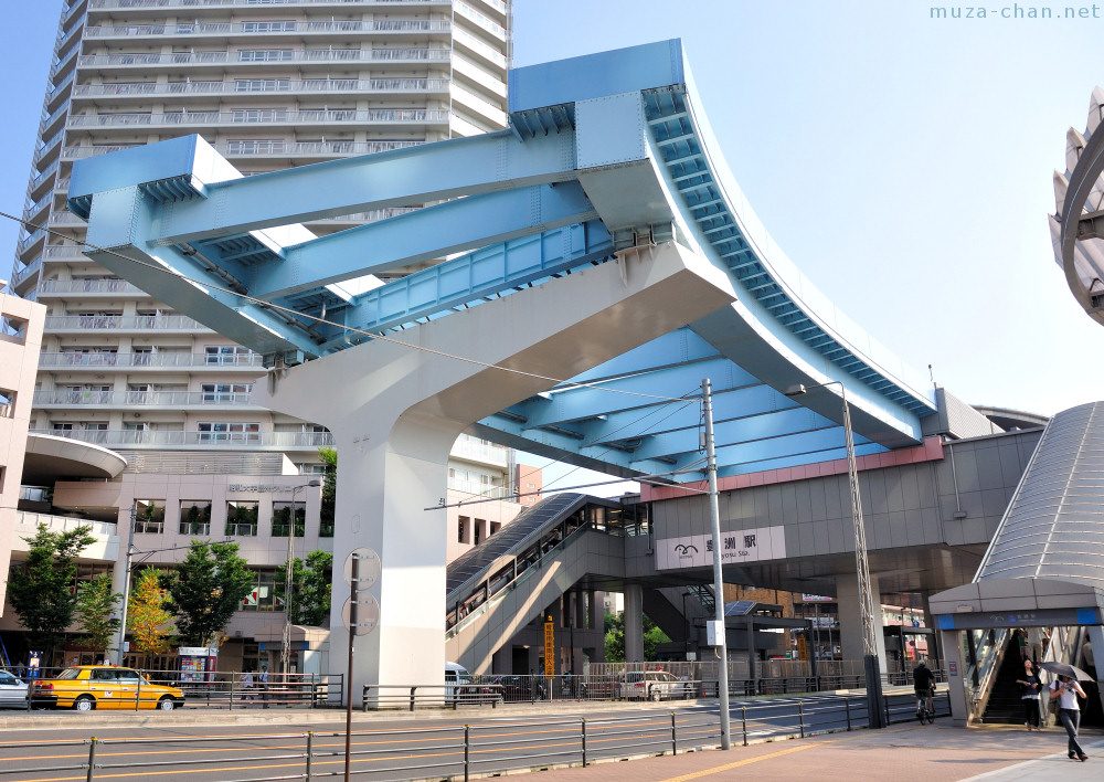 Toyosu Station
