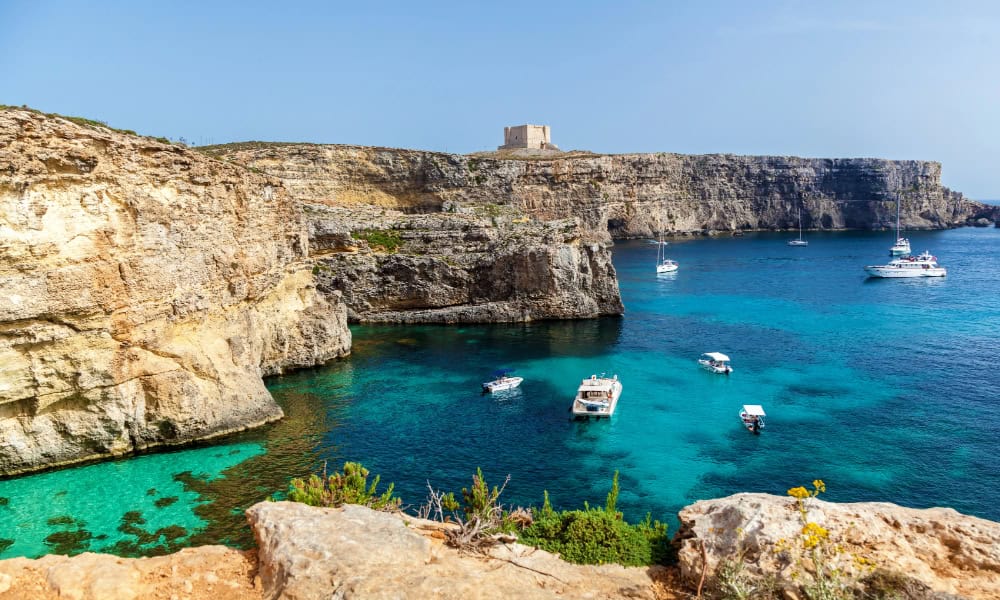 Crystal Lagoon Cliffs