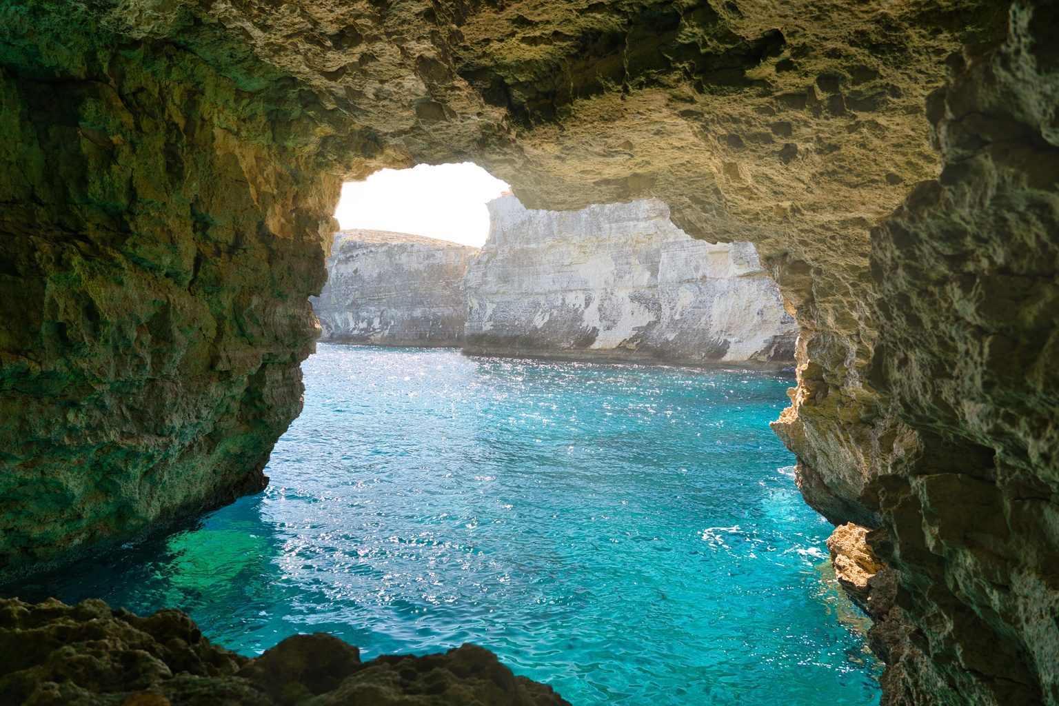 Santa Maria Caves