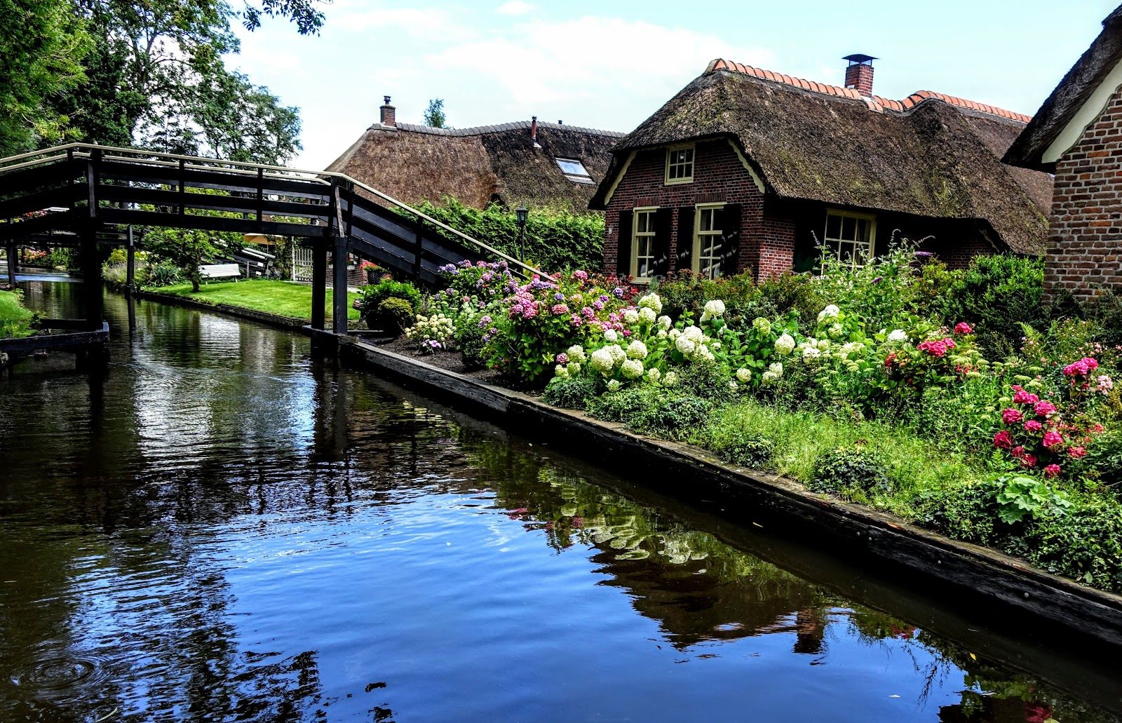 Binnenpad Walking Path