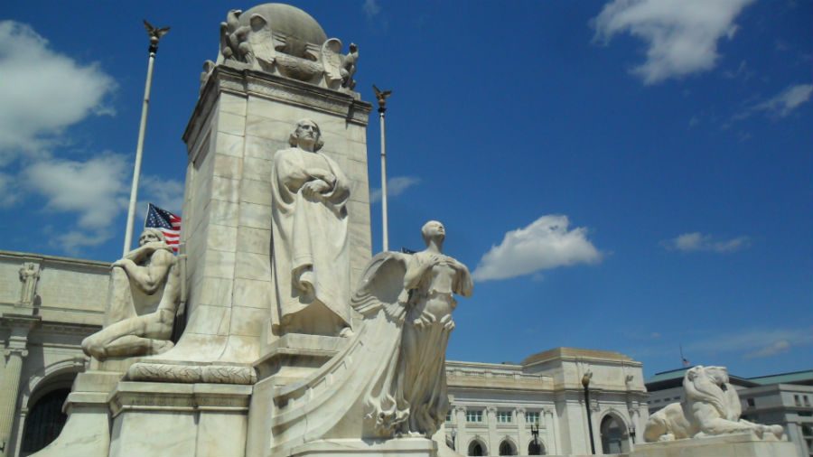 Statue of Columbus
