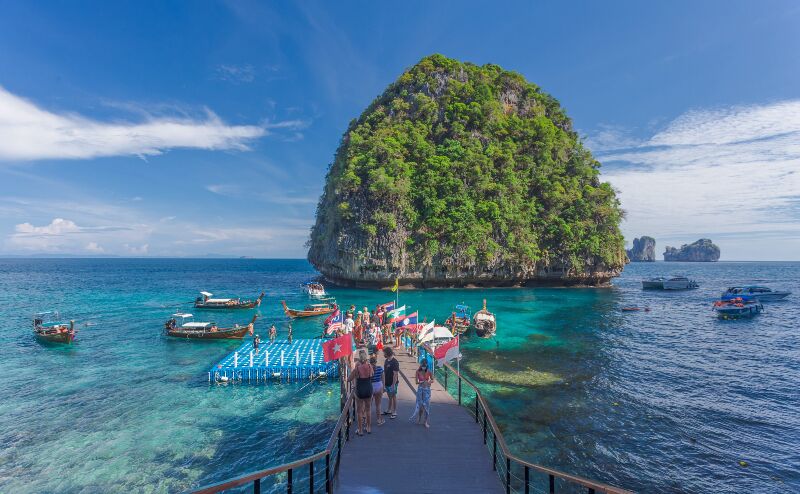 Loh Samah Bay
