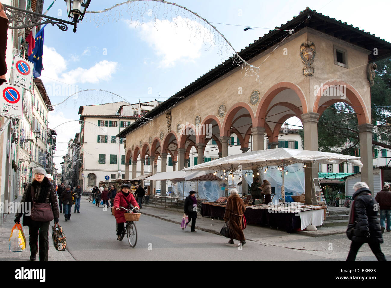Piazza Lorenzo Ghiberti Entrance