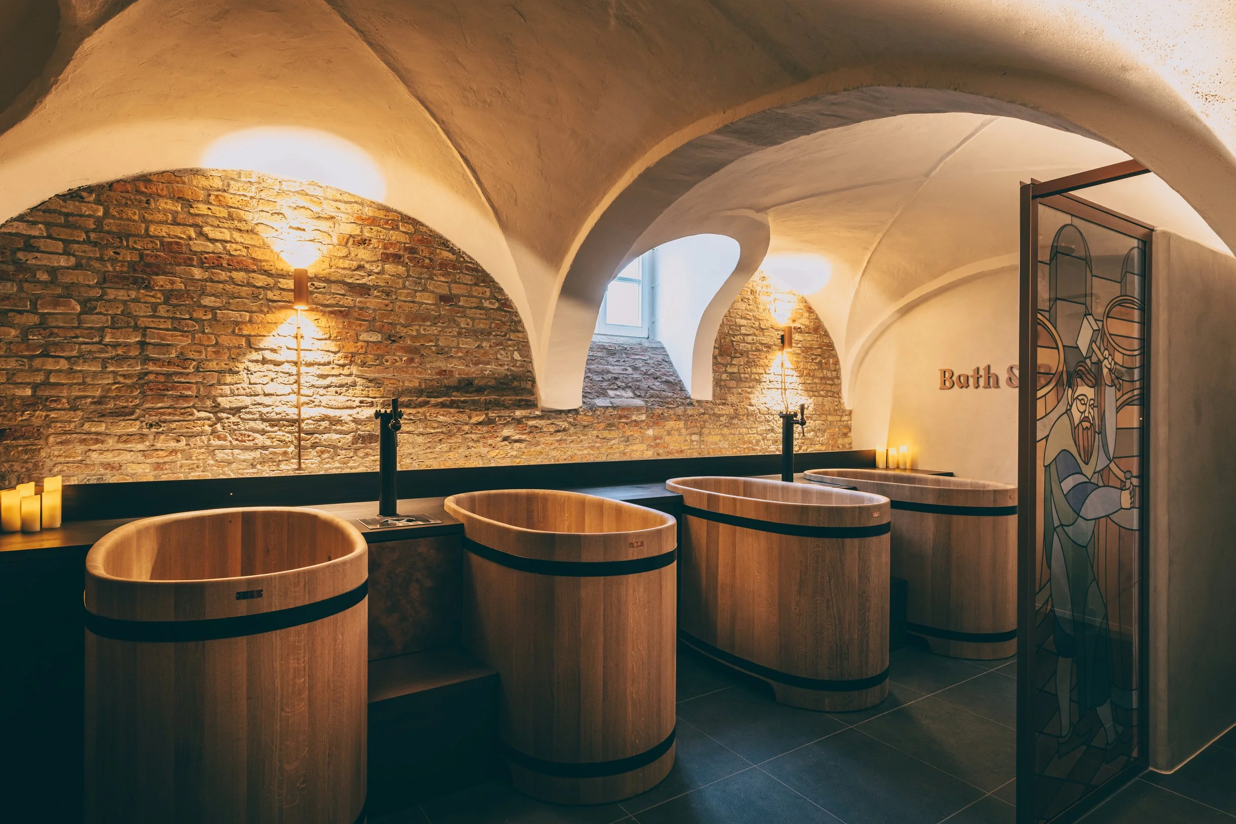 Traditional Spa Decor