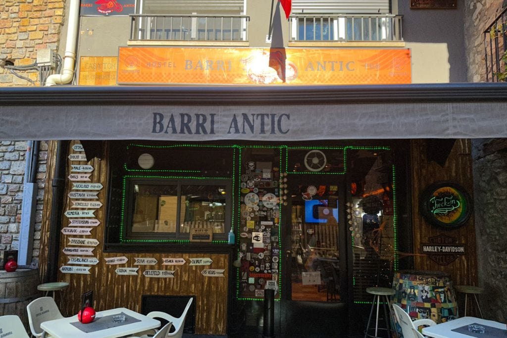 Barri Antic Hostel