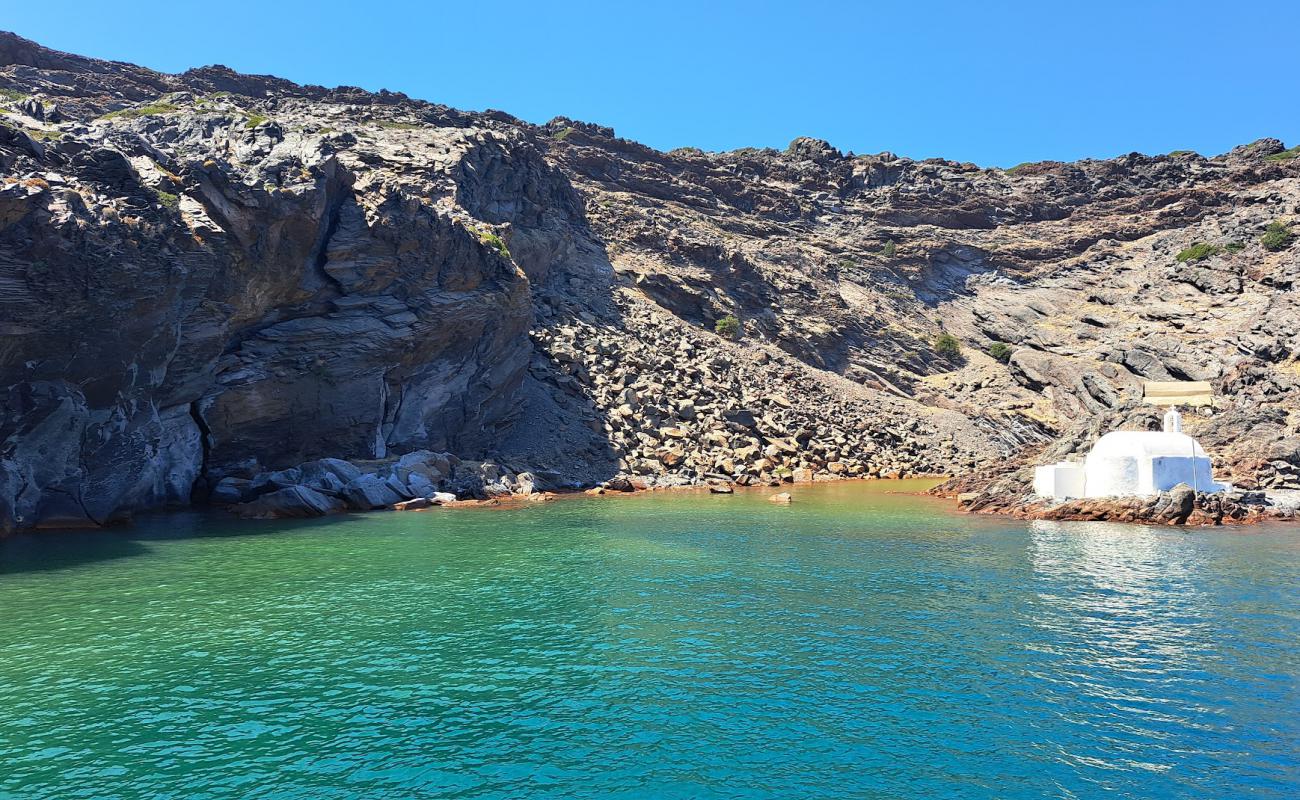 Palea Kameni Anchorage