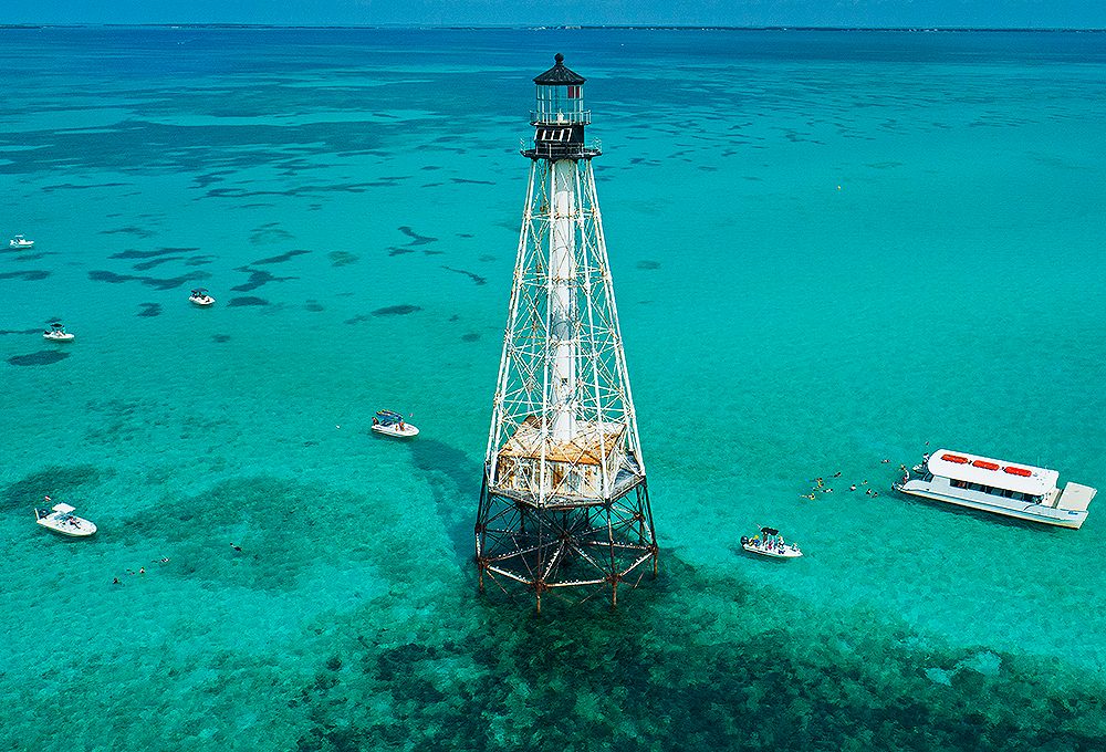 Lighthouse Reef Exterior