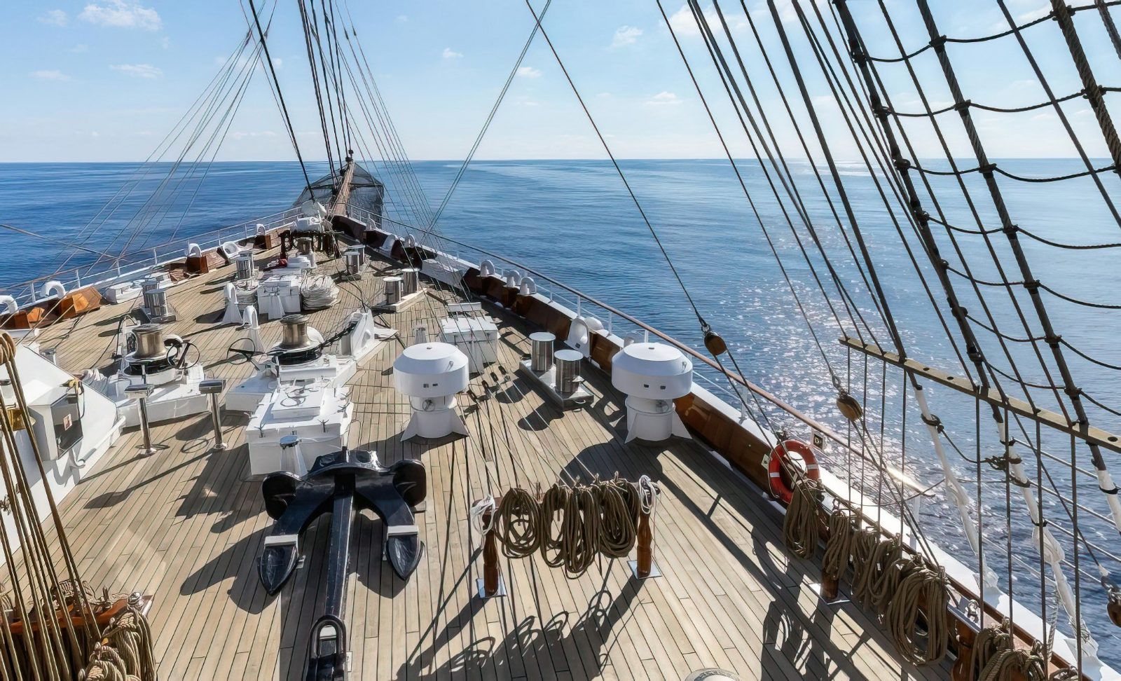 Bow Foredeck