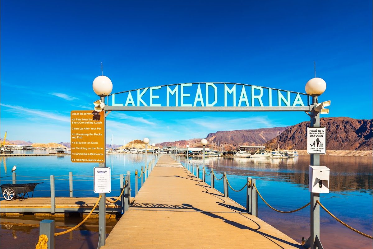 Arrive at Lake Mead Marina