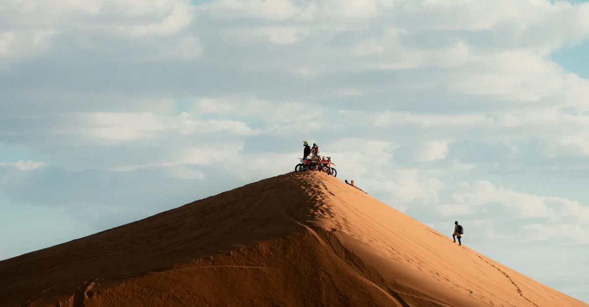 Dune Trek