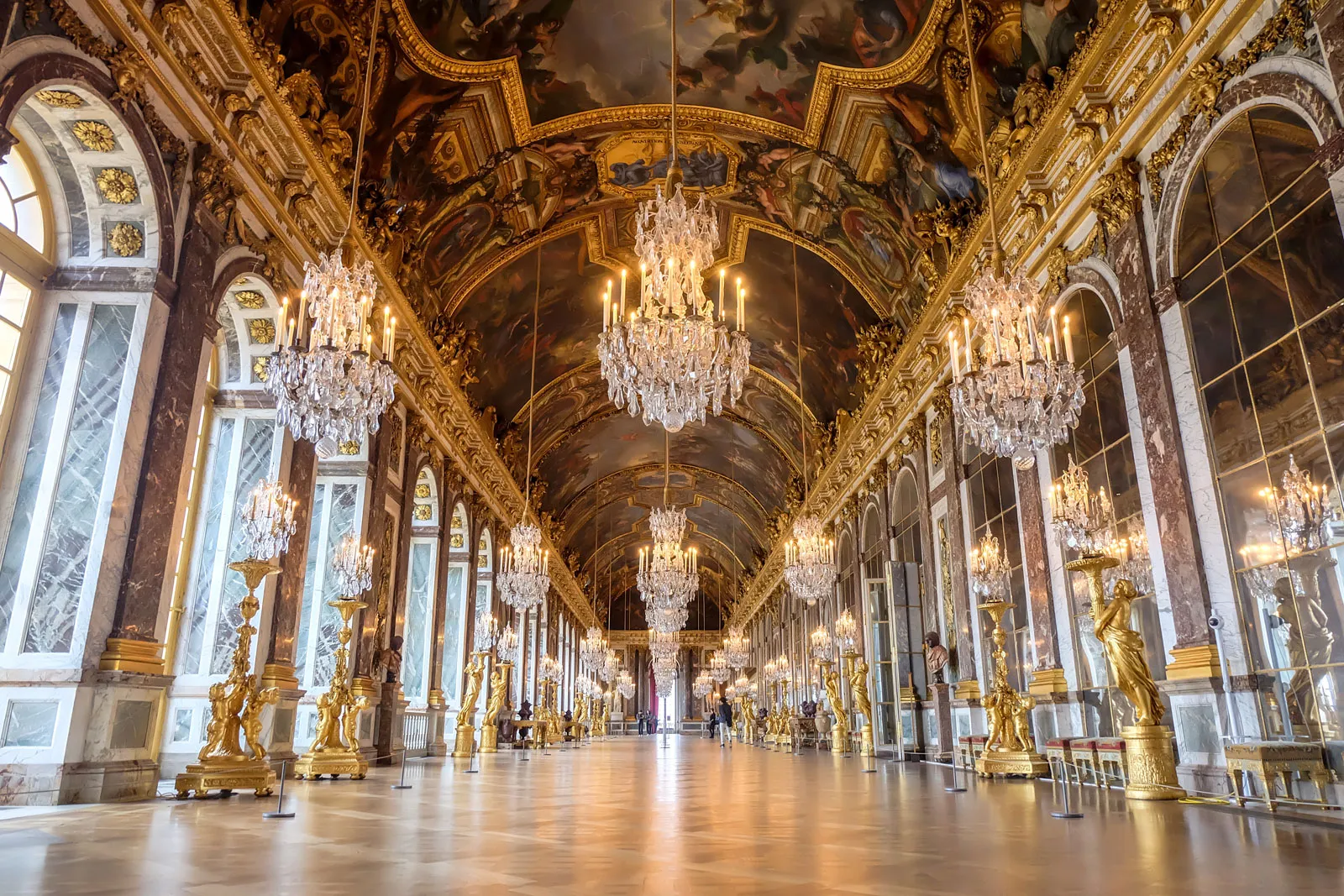 Palace of Versailles Private Tour From Paris