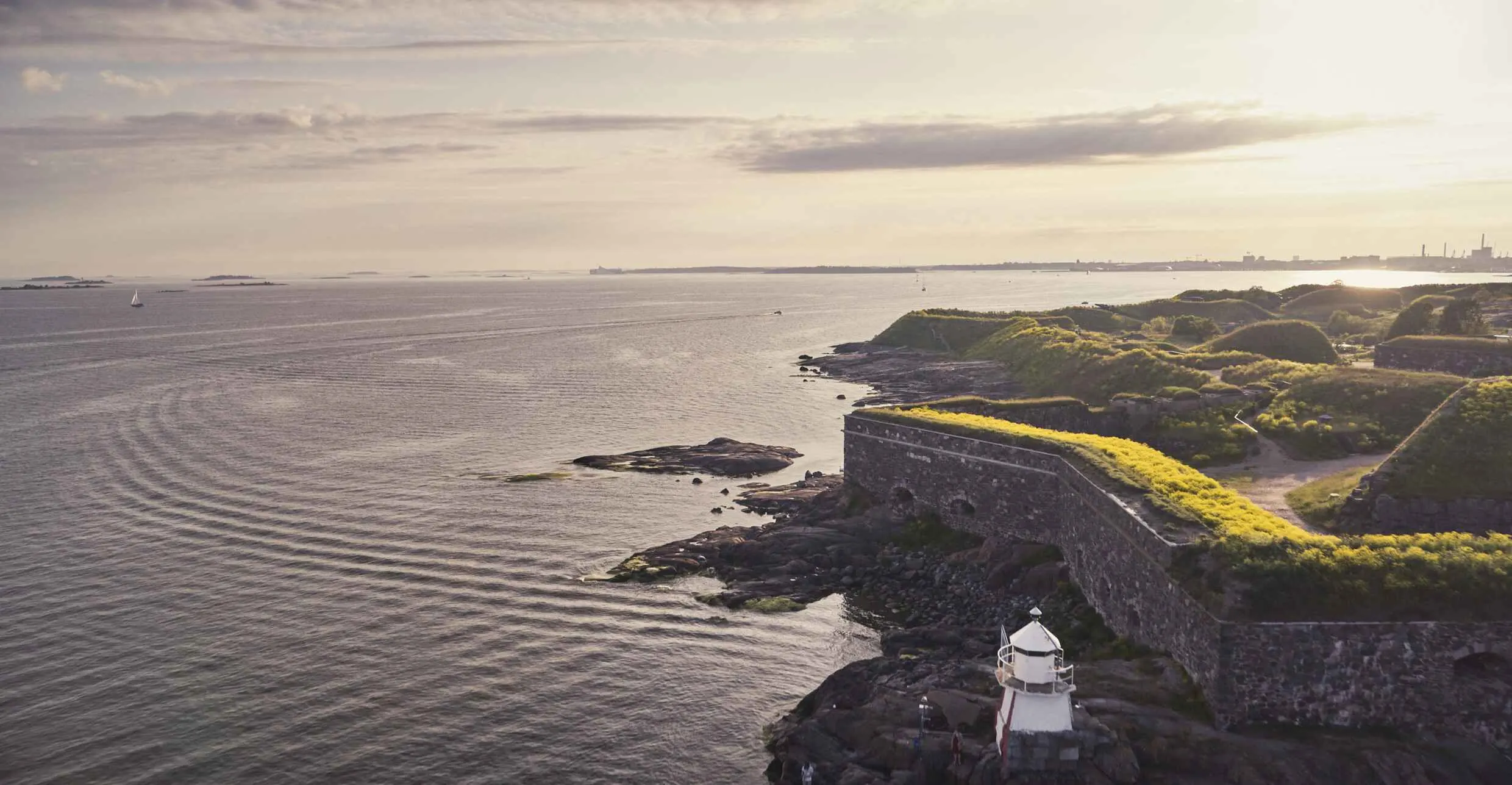 Lonna Island Lighthouse