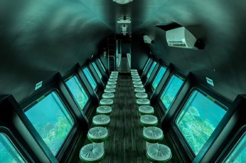 Semi-Submersible Viewing Window
