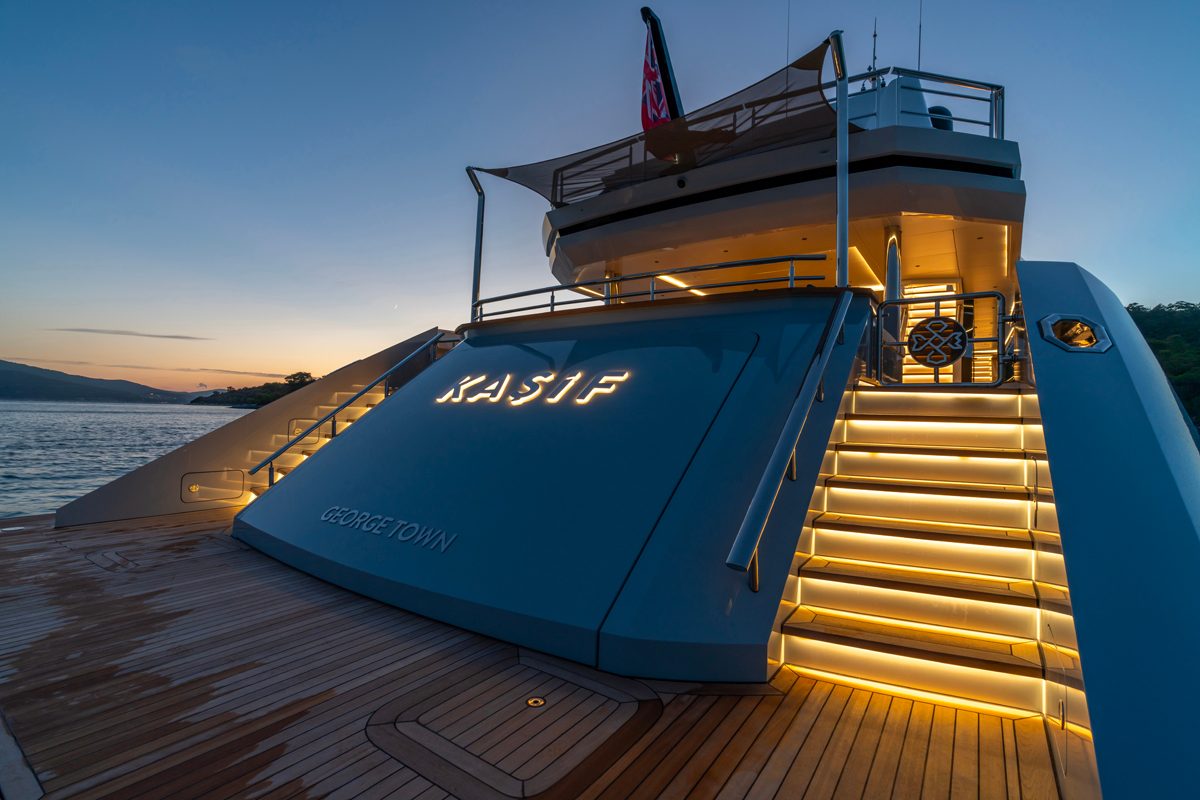 Stern Wake Shot