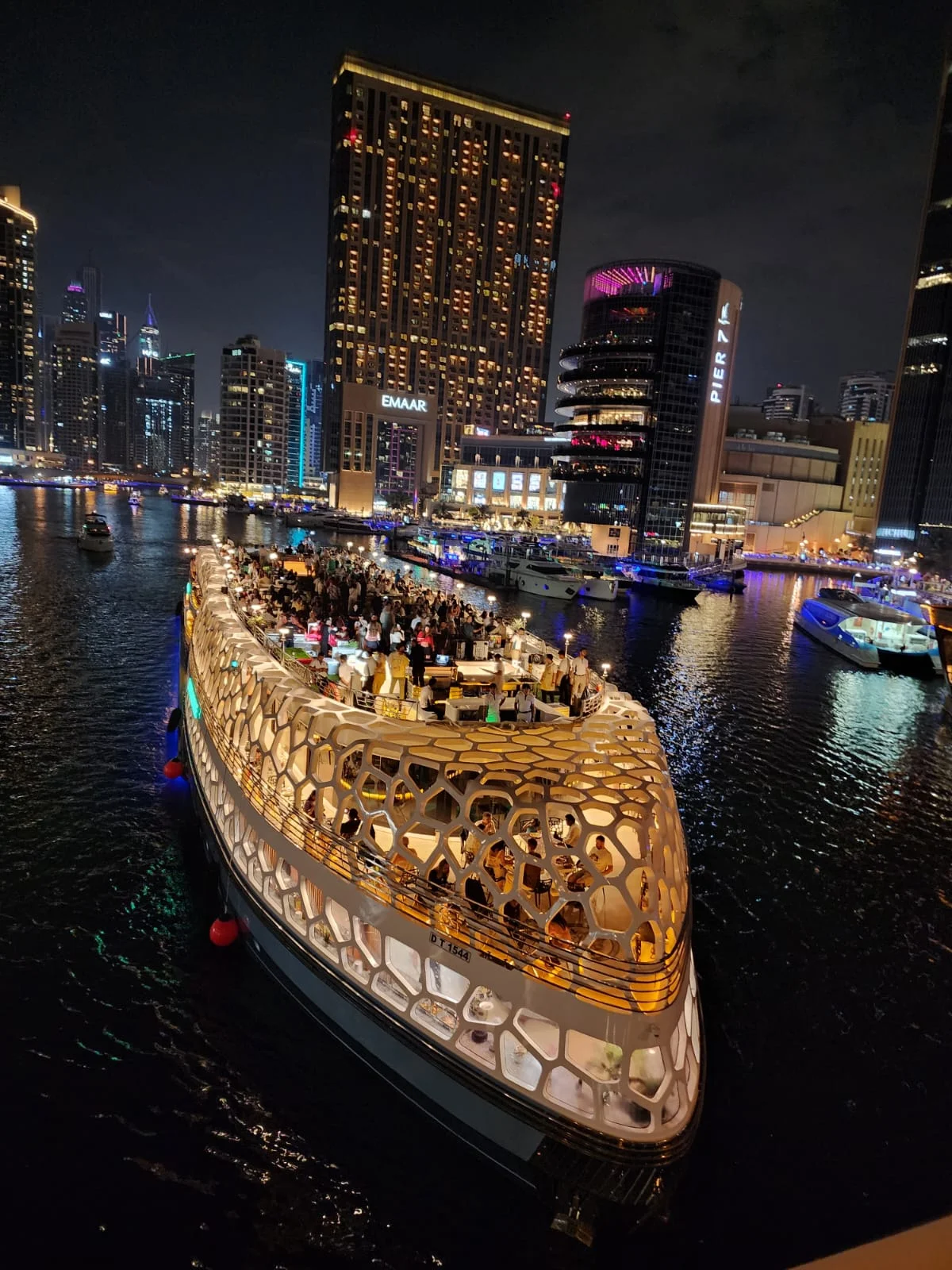 Private Yacht Cruise Dubai Marina
