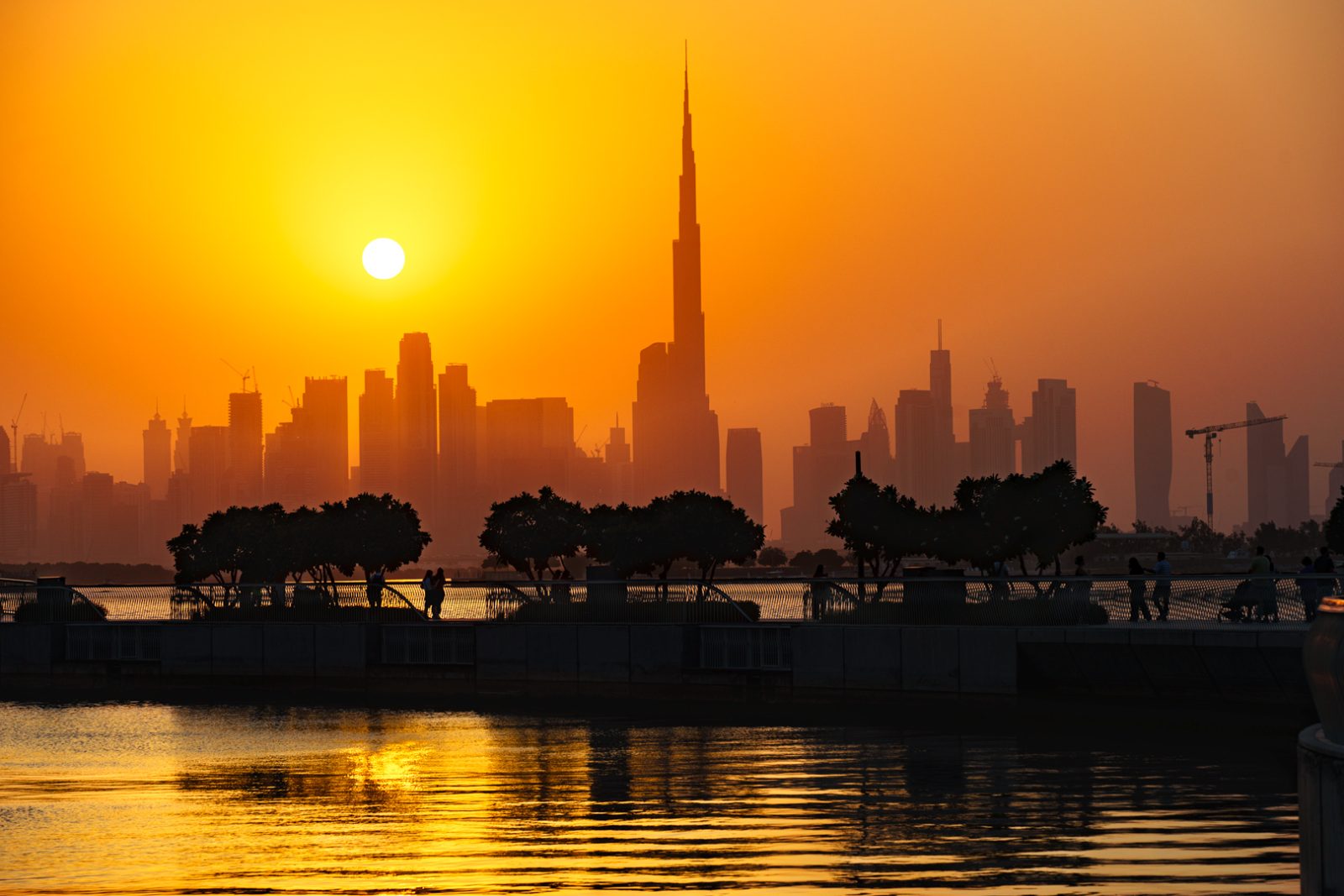 Dubai Creek Sunset Bend