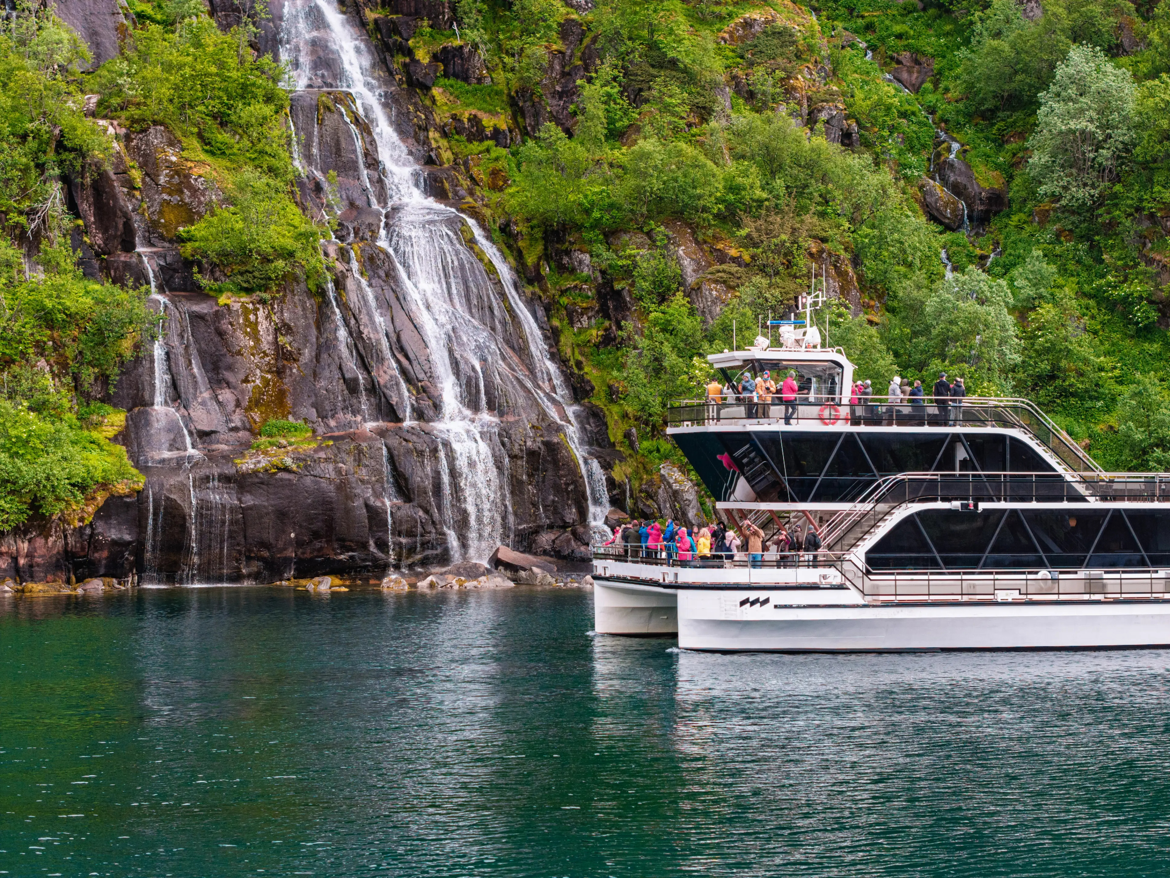 Mostraumen Fjord Cruise Bergen