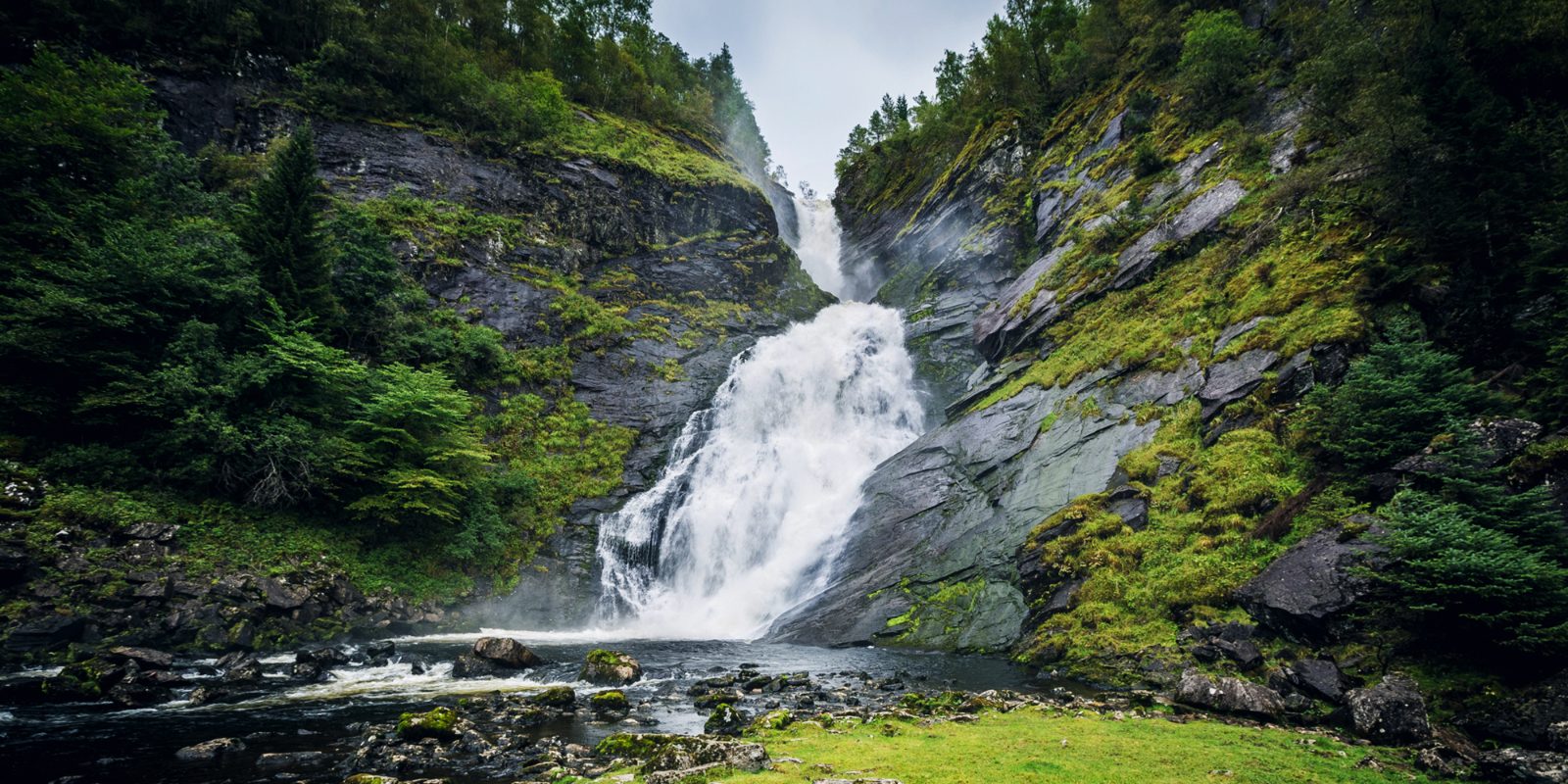 Bergsåafossen Waterfall