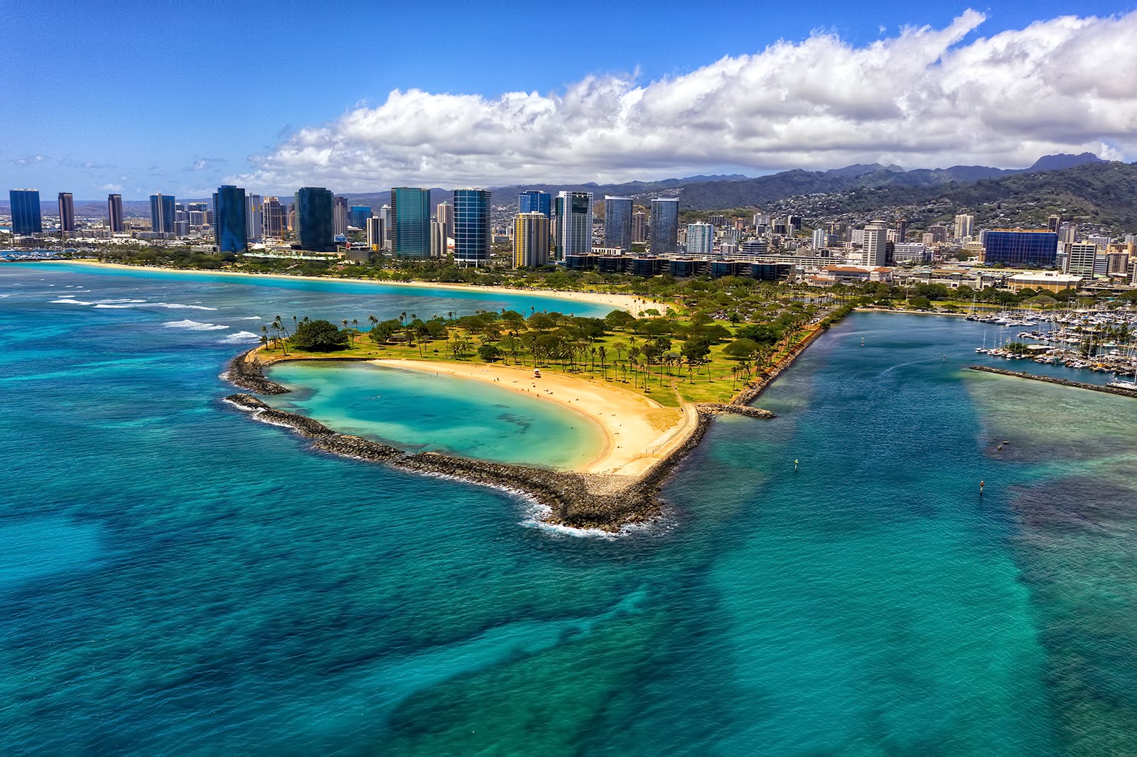 Ala Moana Beach Park