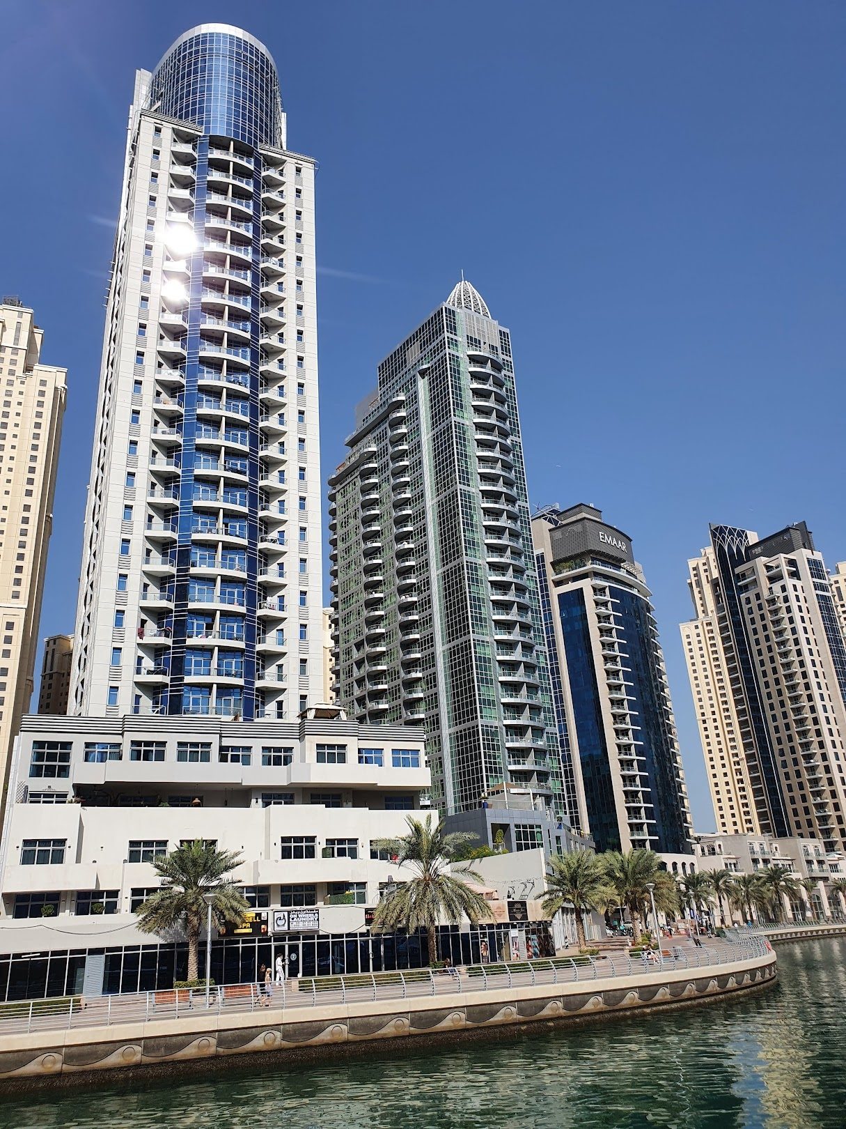 Marina Promenade Waterline