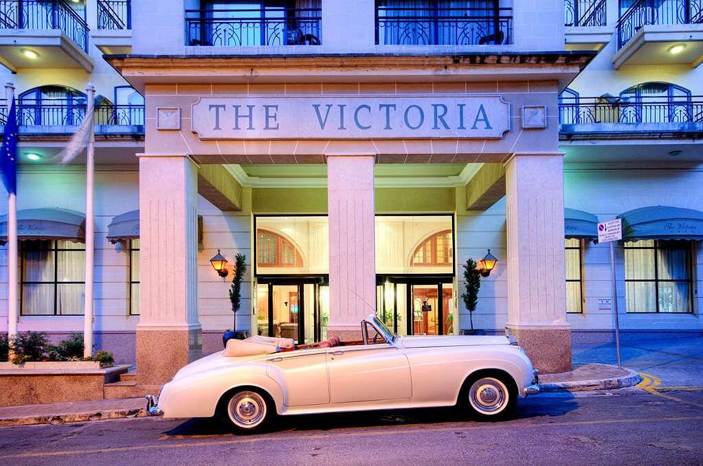 AX Victoria Hotel