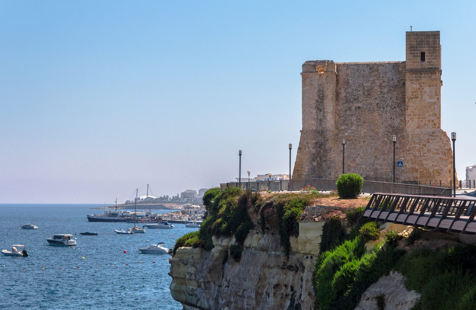 Qawra Tower