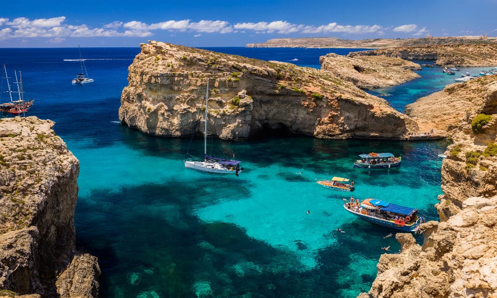 Crystal Lagoon Cliffs