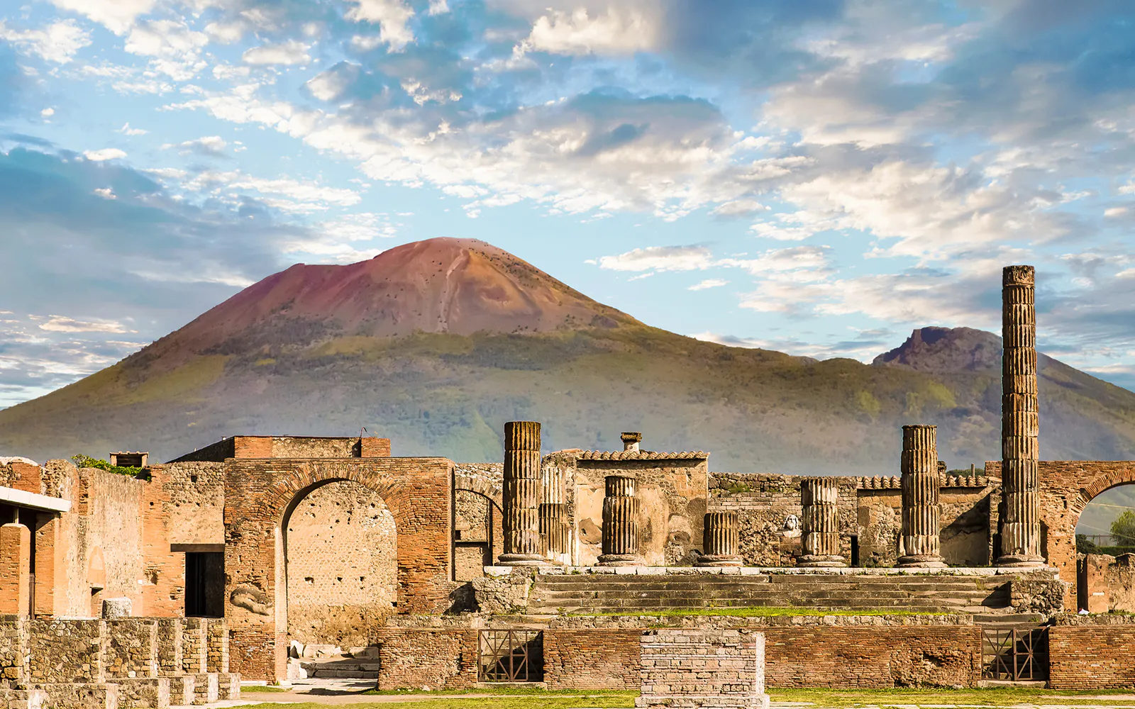 Pompeii Tours From Naples