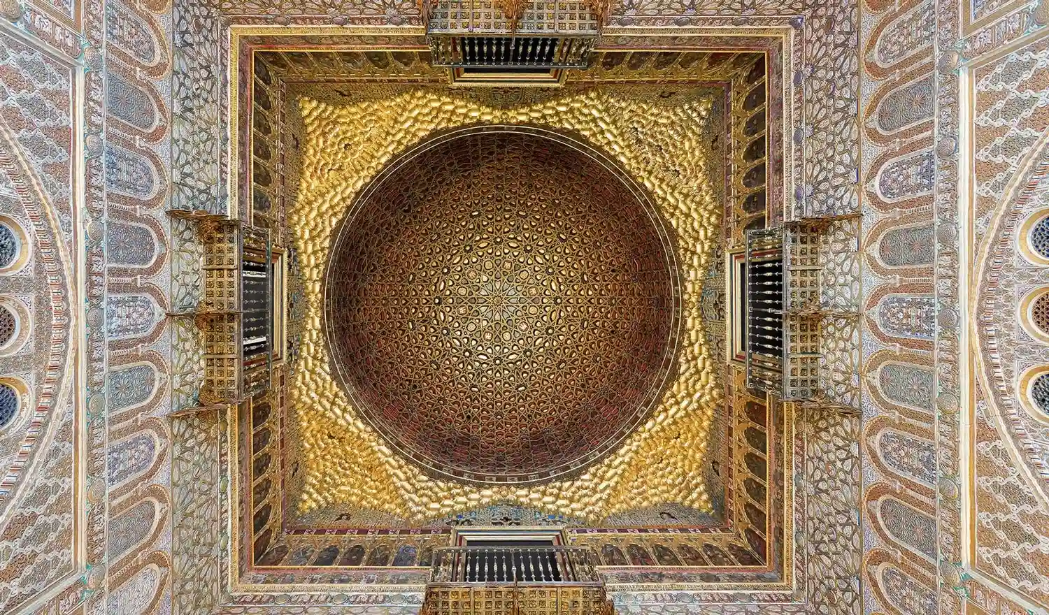 Your experience at Nasrid Palaces Tickets