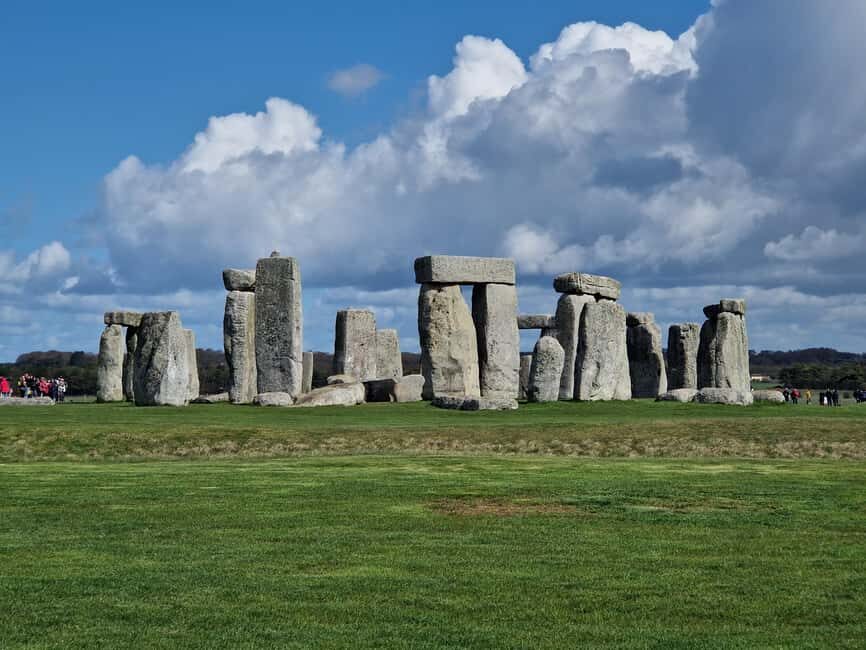 Stonehenge Half Day Tour