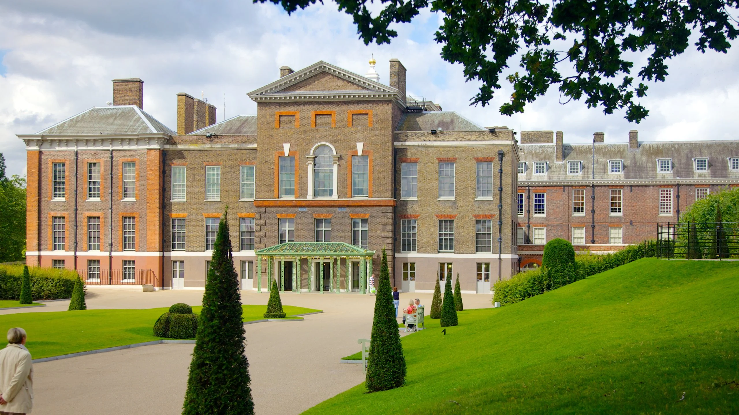 Kensington Palace Tour