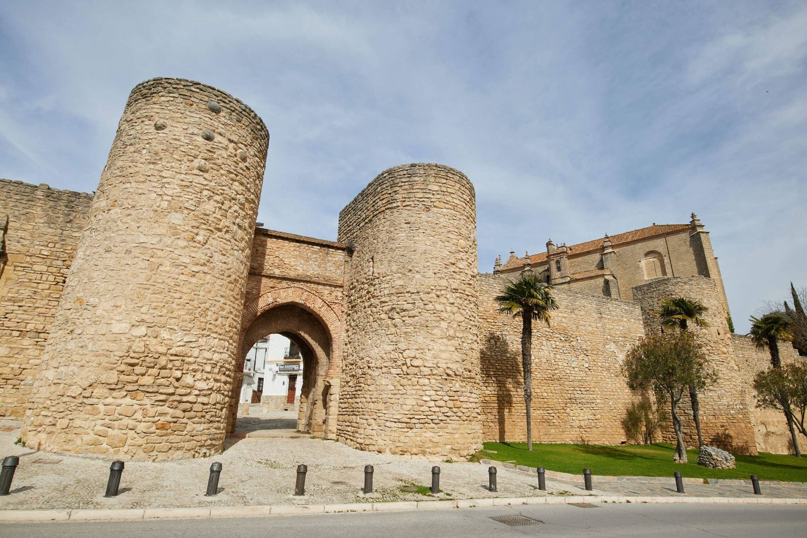 Puerta de Almocábar