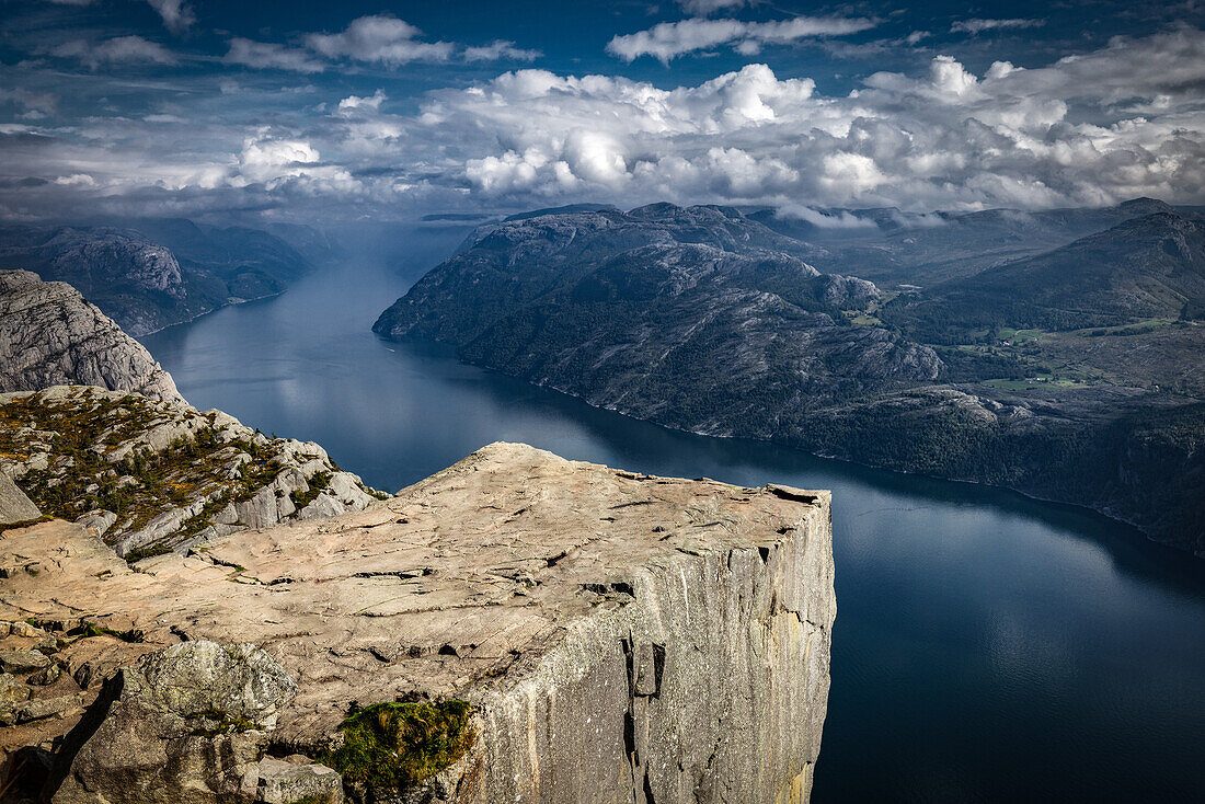 Stavanger Fjord Tour of Lysefjord