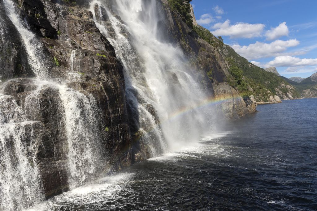 Hengjanefossen