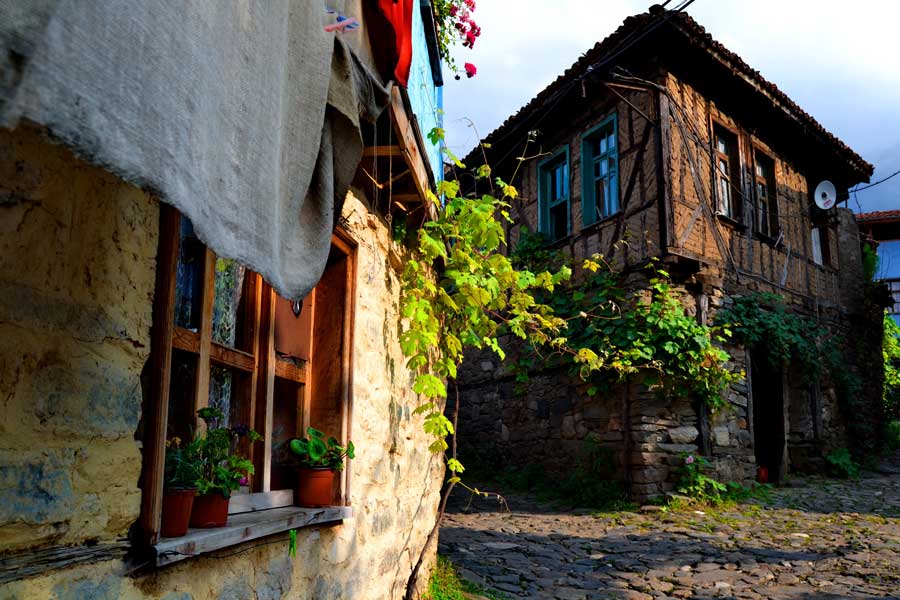 Cumalıkızık Village