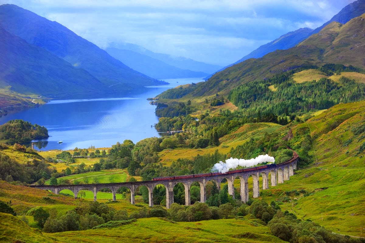 Glenfinnan Viaduct Tour From Edinburgh